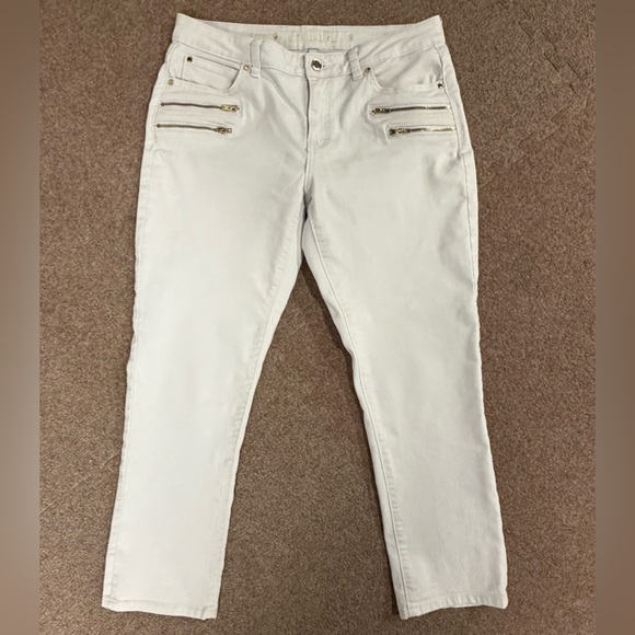 Jennifer Lopez Hip Zip Capri - Picture 3 of 8